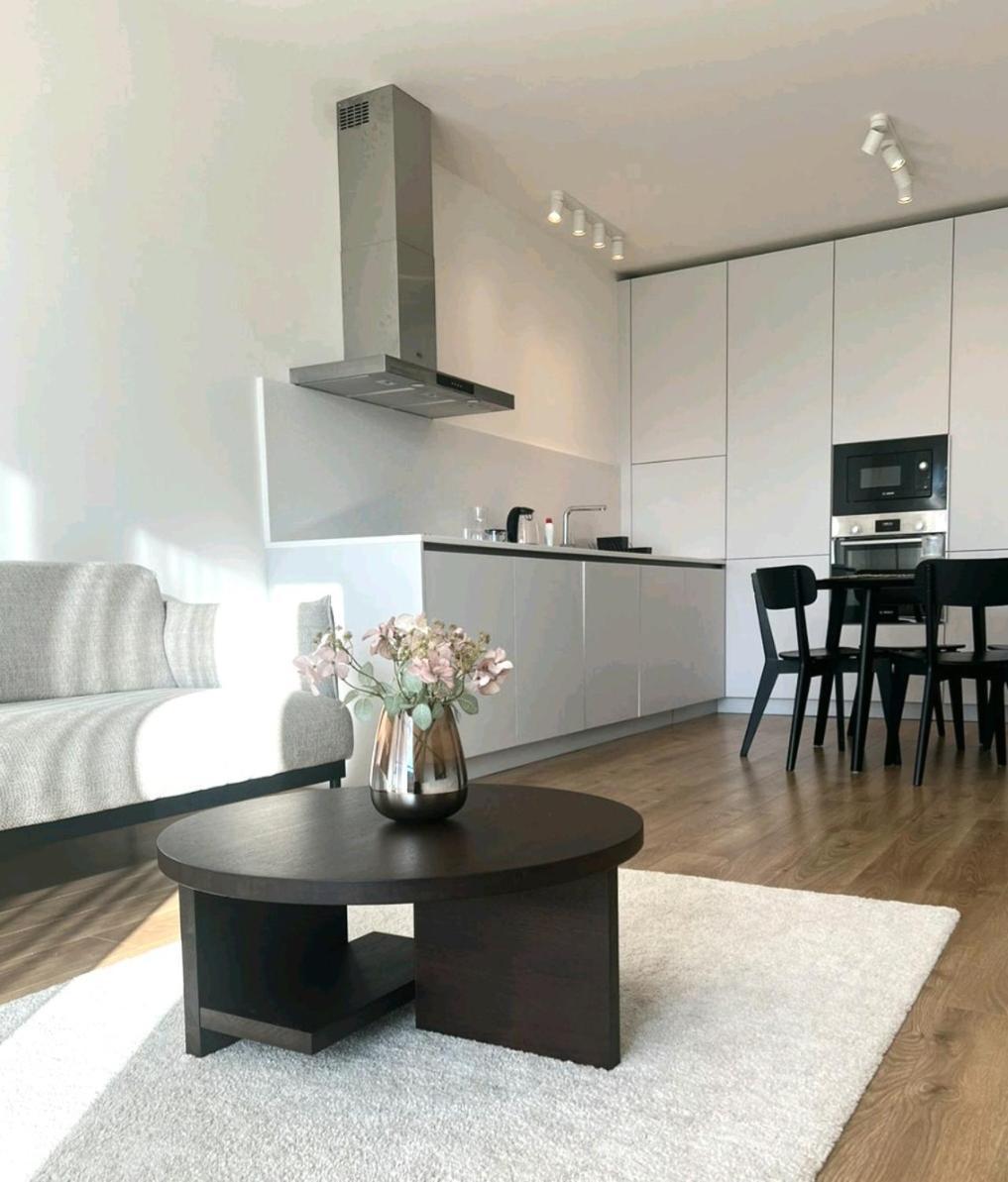 Apartman Iman With Privat Garage Parking Free Leilighet Košice Eksteriør bilde